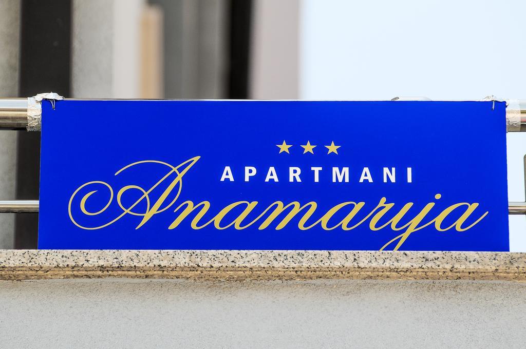 Apartments Anamarija Split Exterior foto